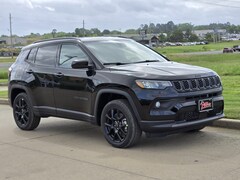 New 2026 Jeep Compass Latitude Sport Utility 3C4NJDBN9TT216598 26D449 in Longview, TX