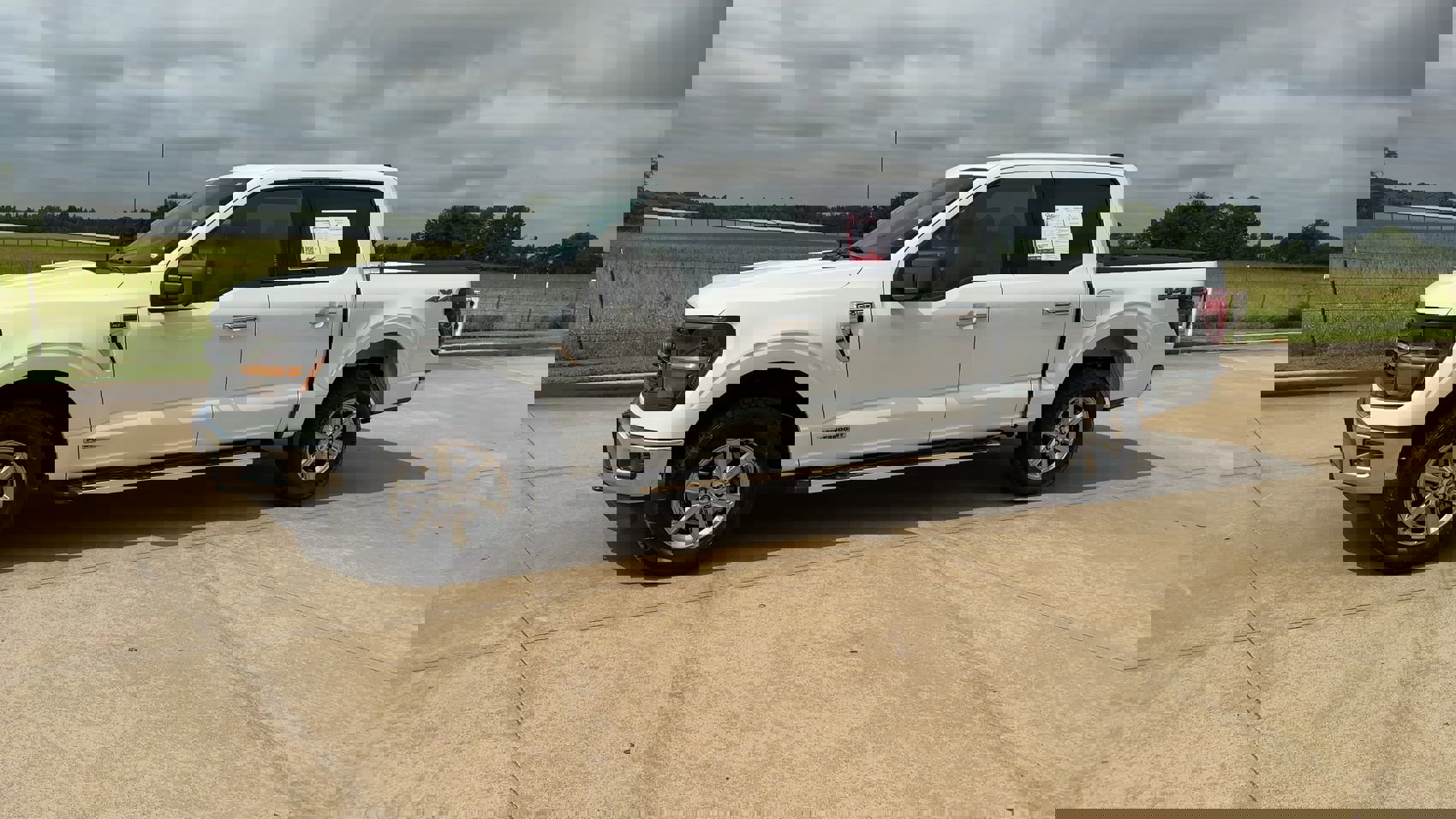 2024 Ford F-150 XLT photo 4
