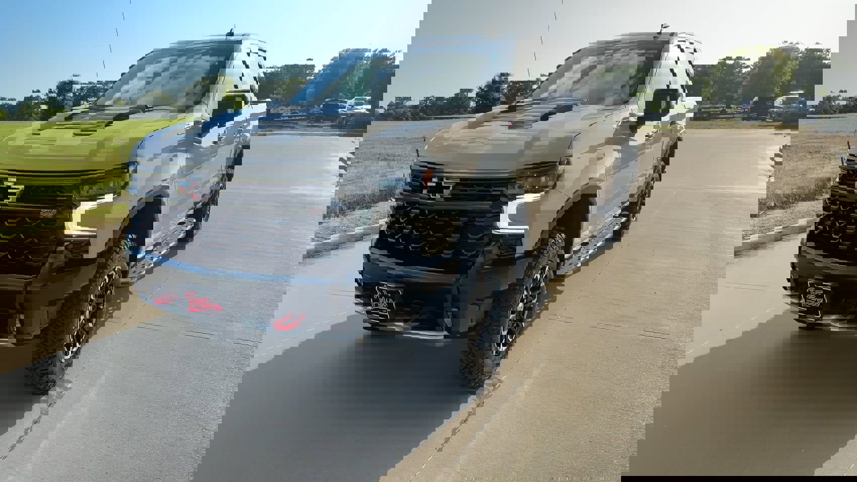 2022 Chevrolet Silverado 1500 ZR2 photo 3