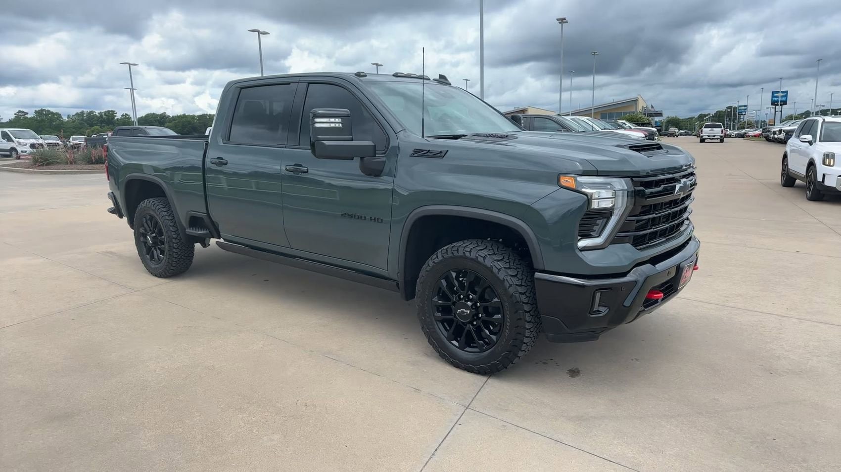 2026 Chevrolet Silverado 2500HD LTZ - Photo 9