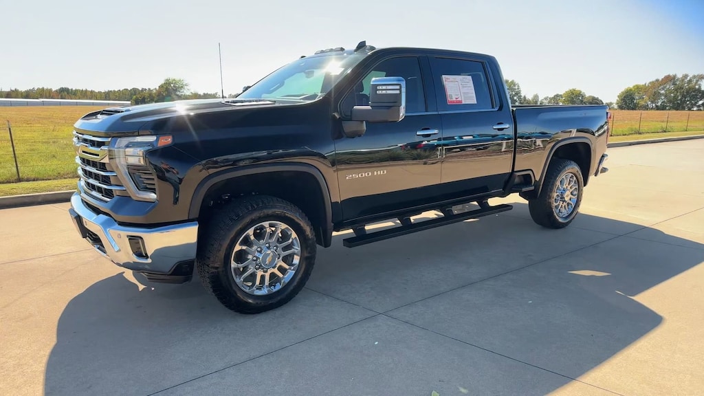Used 2025 Chevrolet Silverado 2500HD LTZ 2WD Crew Cab 159 LTZ *Ltd Avail*