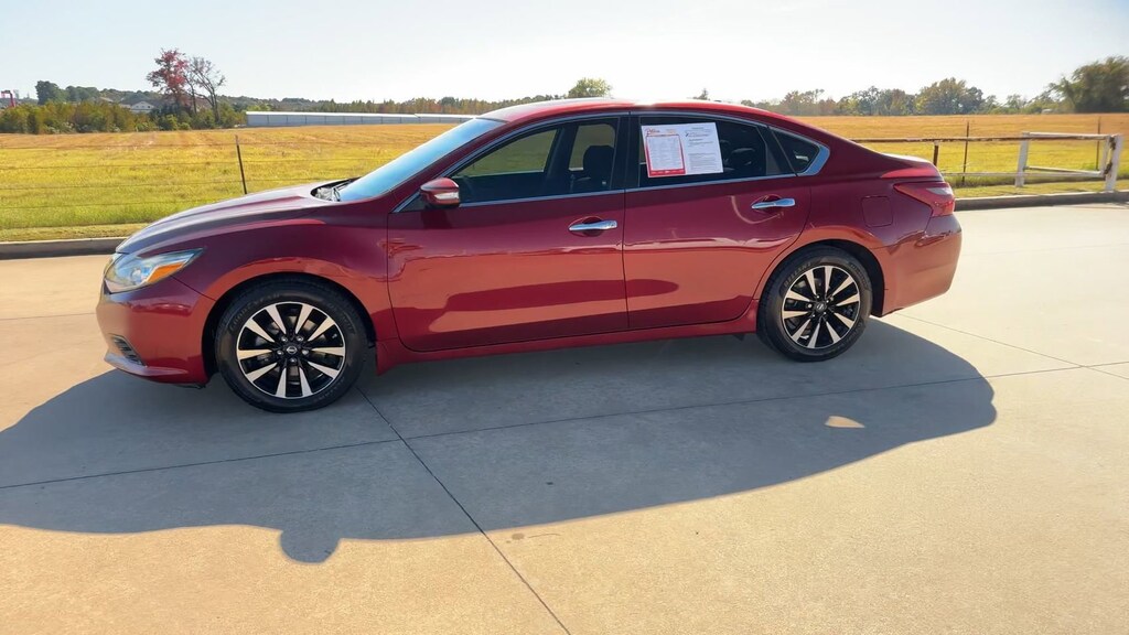 Used 2018 Nissan Altima 2.5 SV Sedan