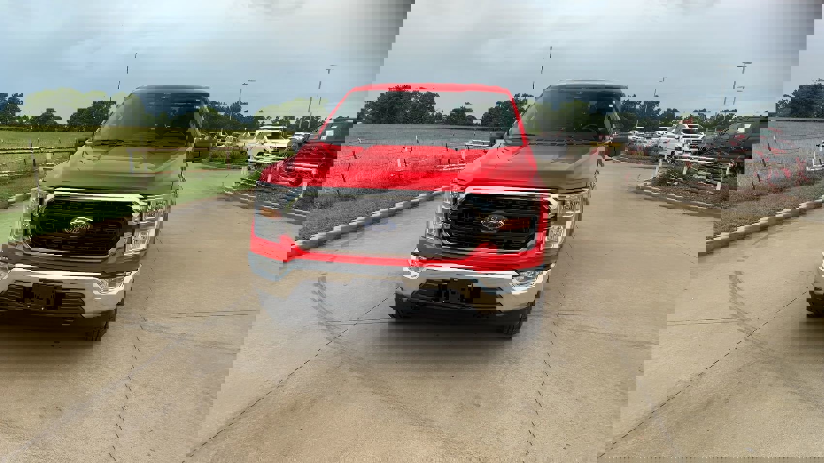 2022 Ford F-150 XLT photo 3
