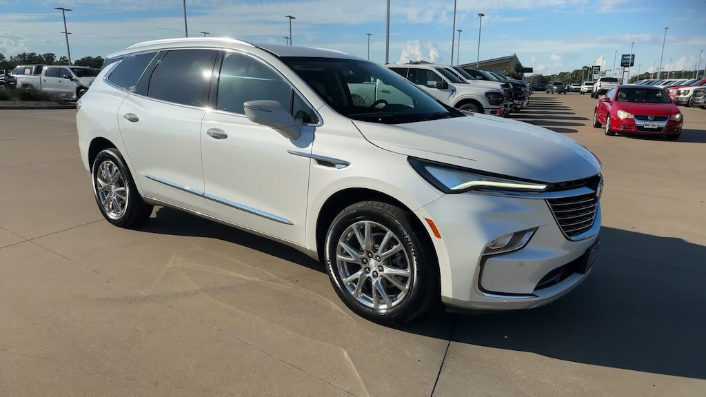 Used 2022 Buick Enclave Premium FWD Premium