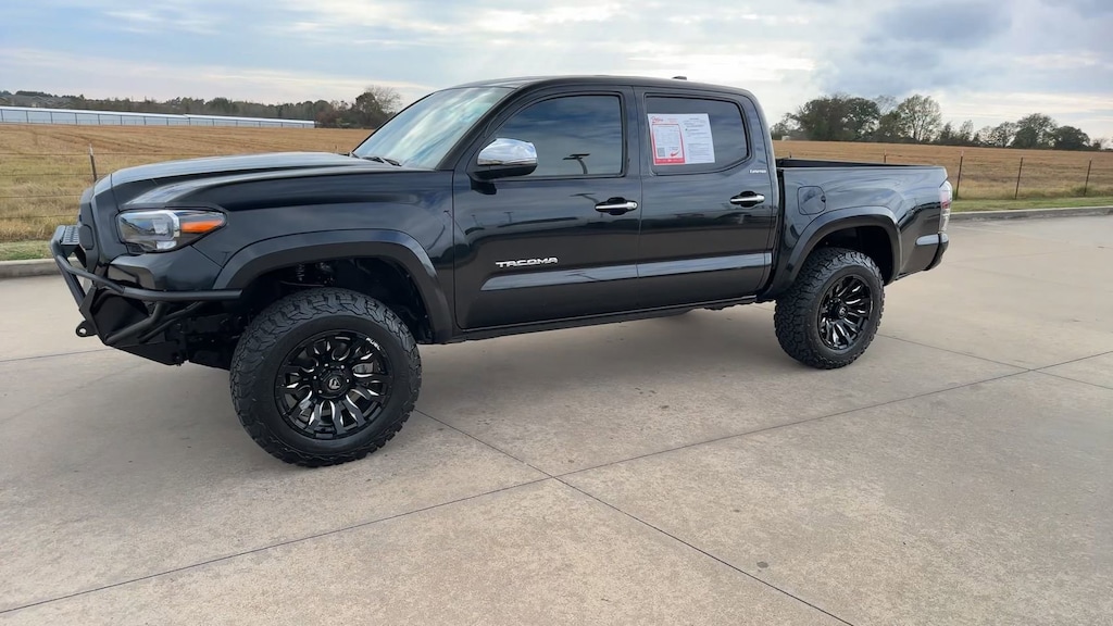 Used 2022 Toyota Tacoma 2WD Limited Limited Double Cab 5 Bed V6 AT