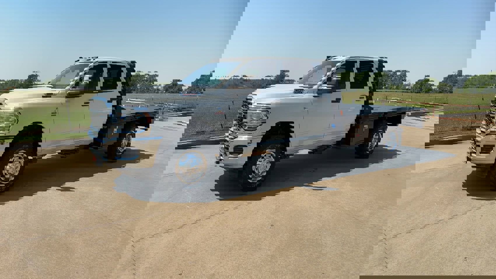 2024 Ram 3500 photo 4