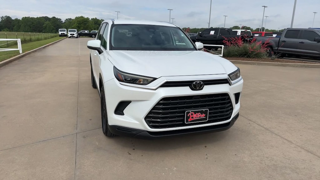 Used 2024 Toyota Grand Highlander XLE XLE AWD
