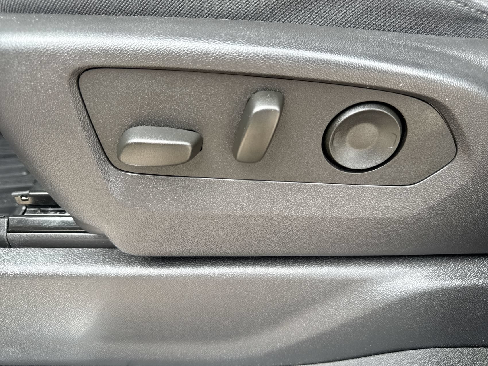 2025 GMC Sierra 1500 Elevation - Photo 12