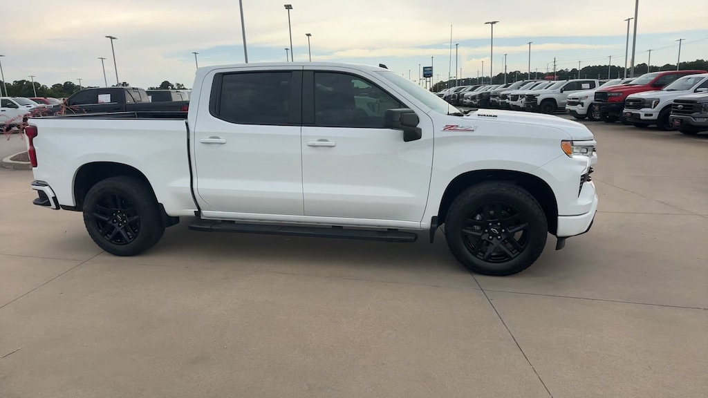 Used 2024 Chevrolet Silverado 1500 RST 4WD Crew Cab 147 RST