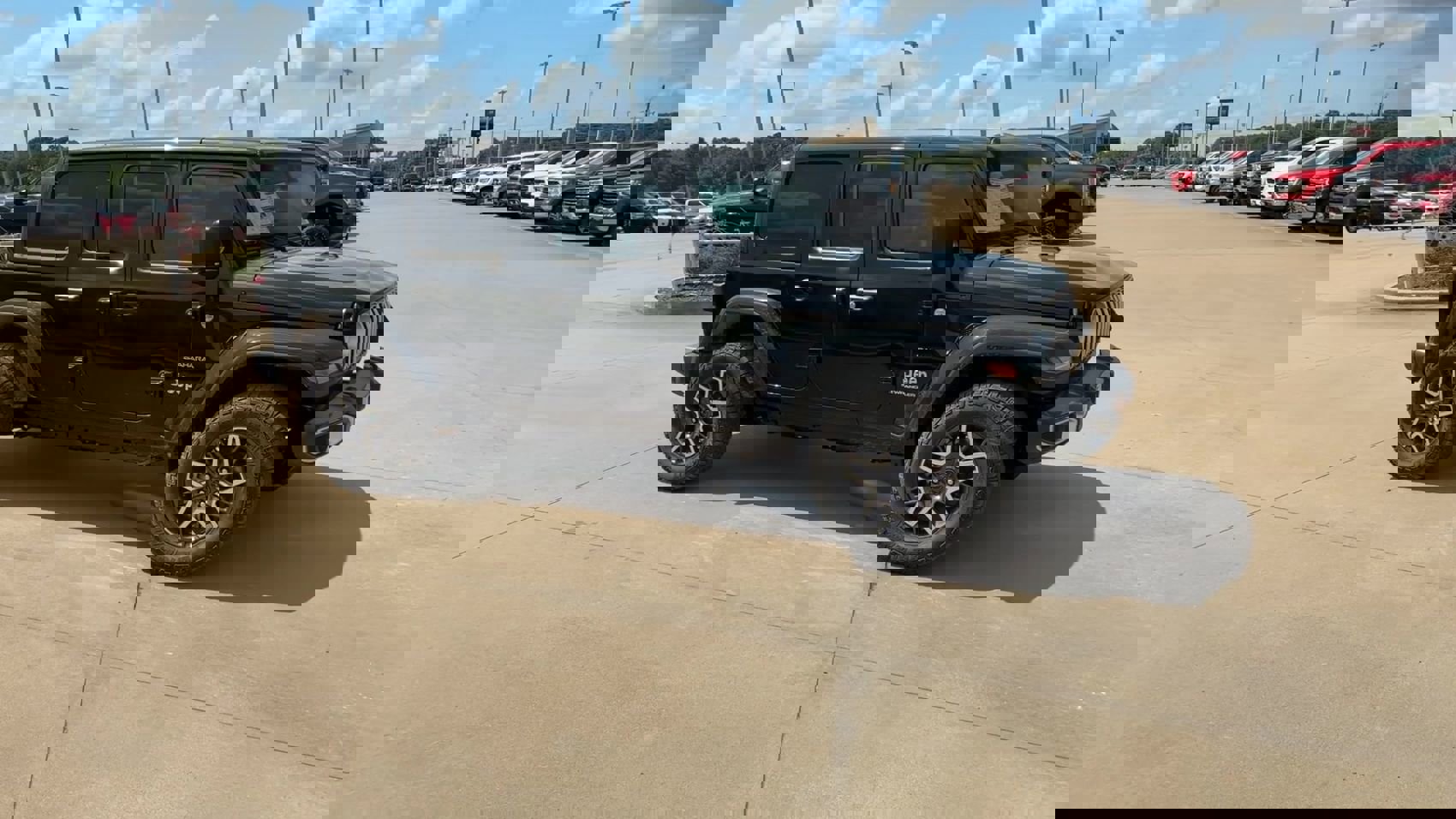 2024 Jeep Wrangler Sahara photo 2