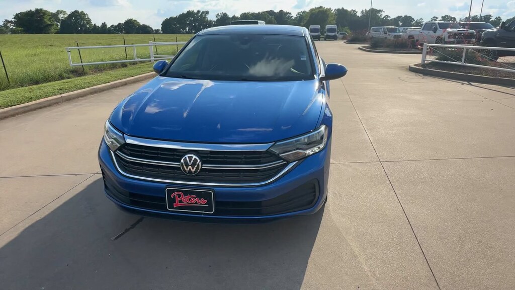 Used 2024 Volkswagen Jetta 1.5T SE SE Auto