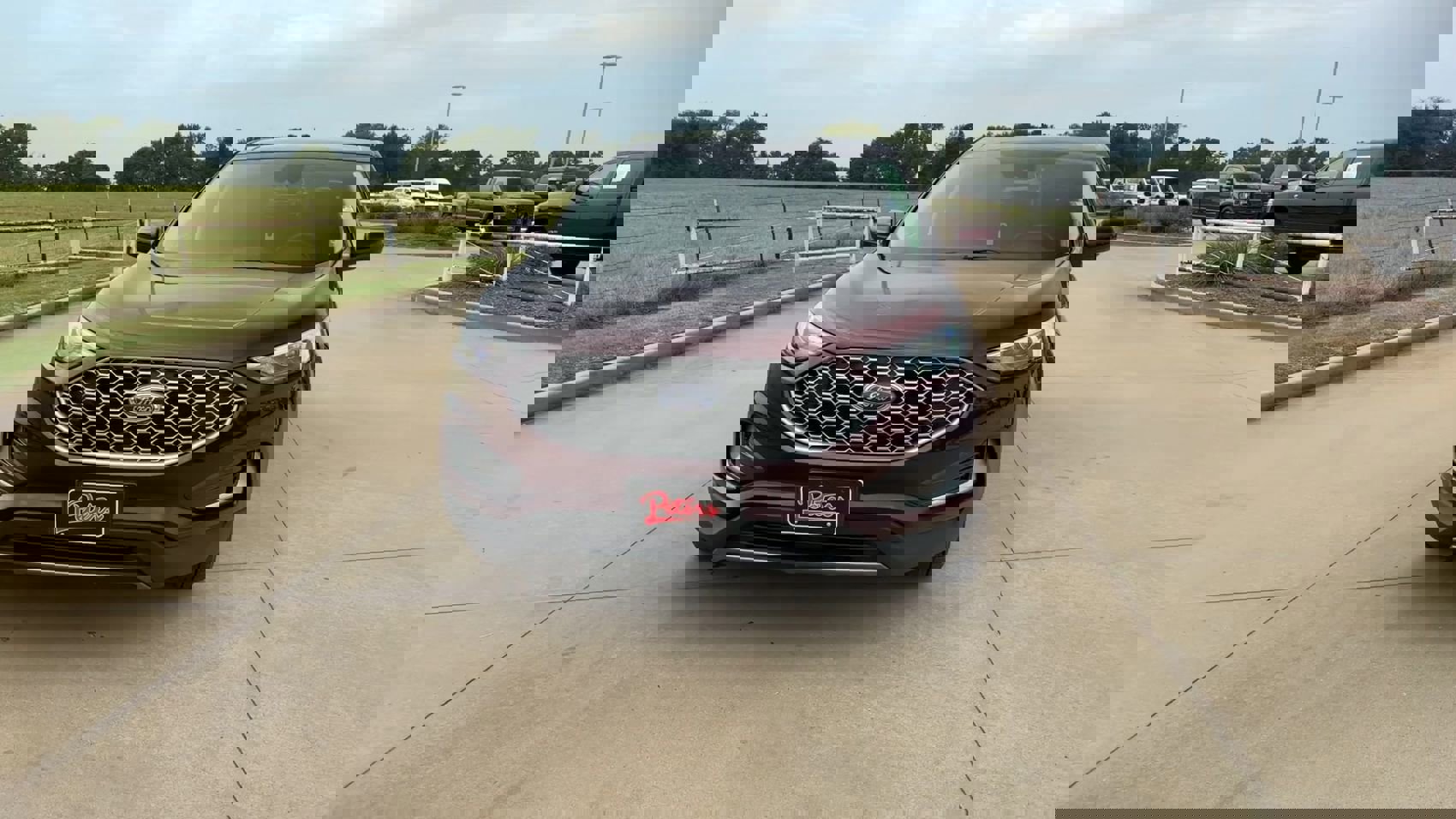 2024 Ford Edge SEL photo 3