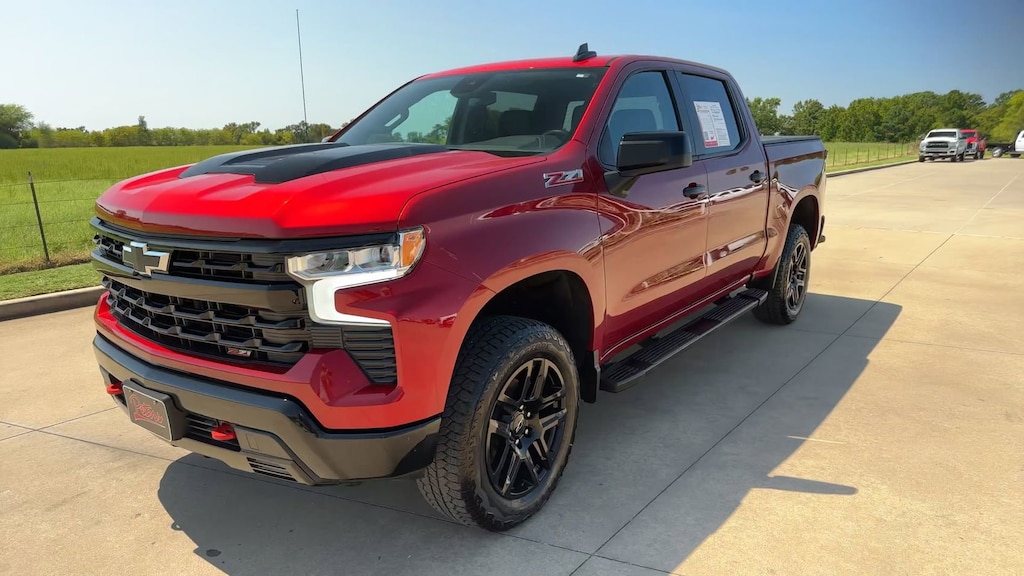 Used 2024 Chevrolet Silverado 1500 LT Trail Boss 4WD Crew Cab 147 LT Trail Boss