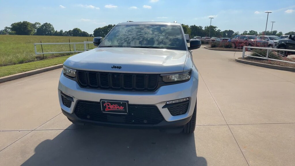New 2025 Jeep Grand Cherokee Limited Sport Utility
