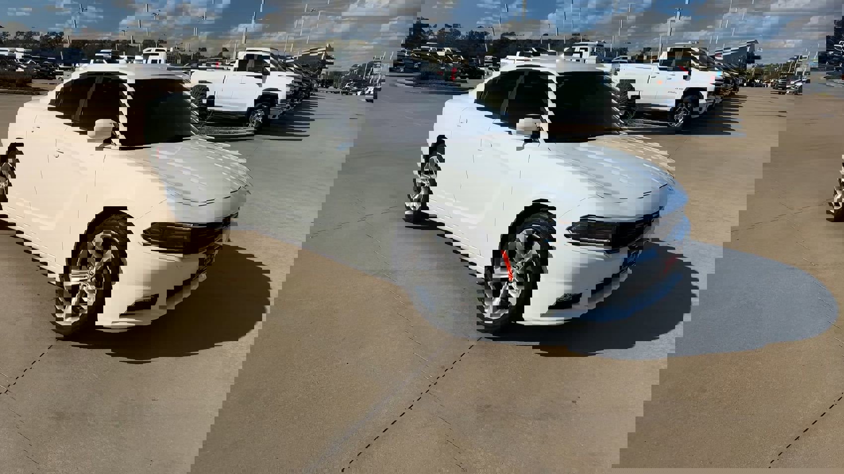 2018 Dodge Charger SXT Plus photo 3