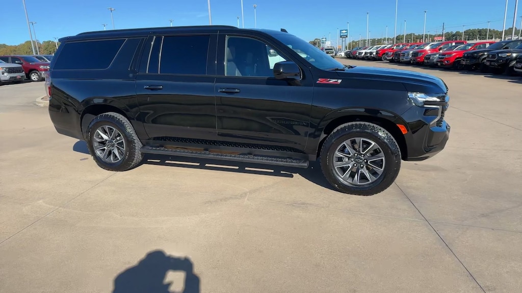 Used 2023 Chevrolet Suburban Z71 4WD Z71