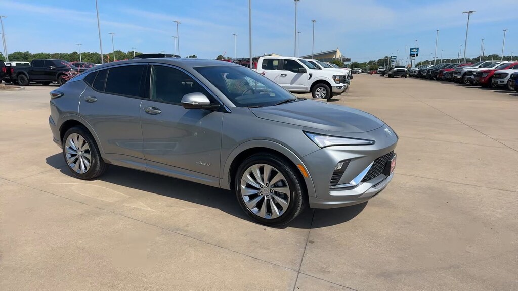 Used 2025 Buick Envista Avenir FWD Avenir