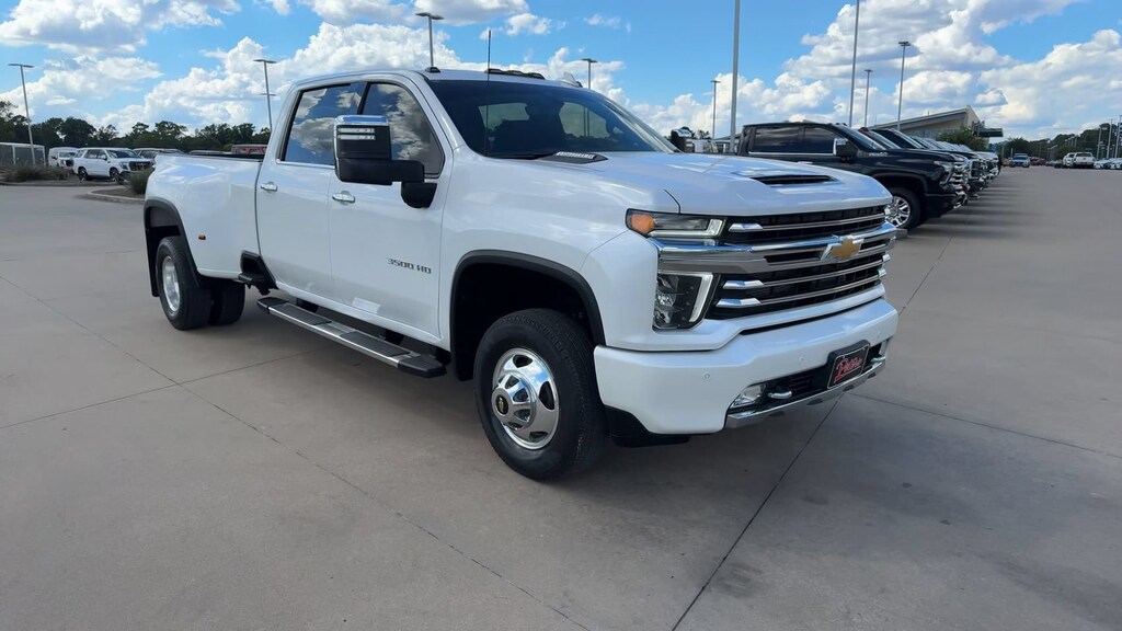 Used 2021 Chevrolet Silverado 3500HD High Country 4WD Crew Cab 172 High Country