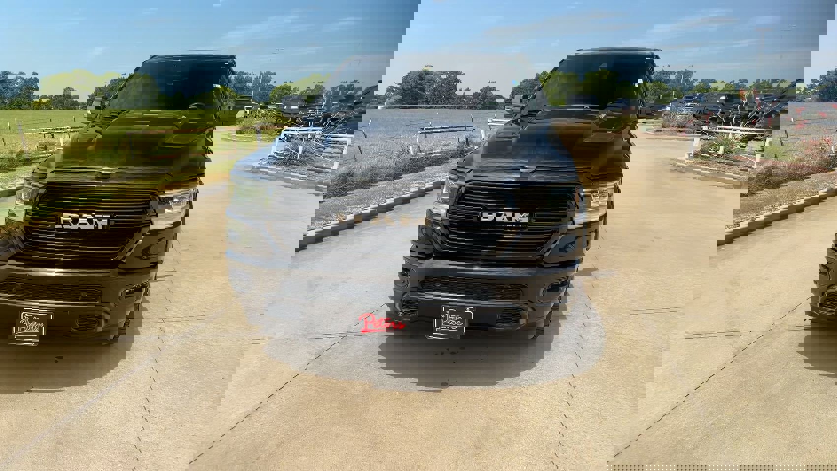 2022 Ram 1500 Laramie photo 2