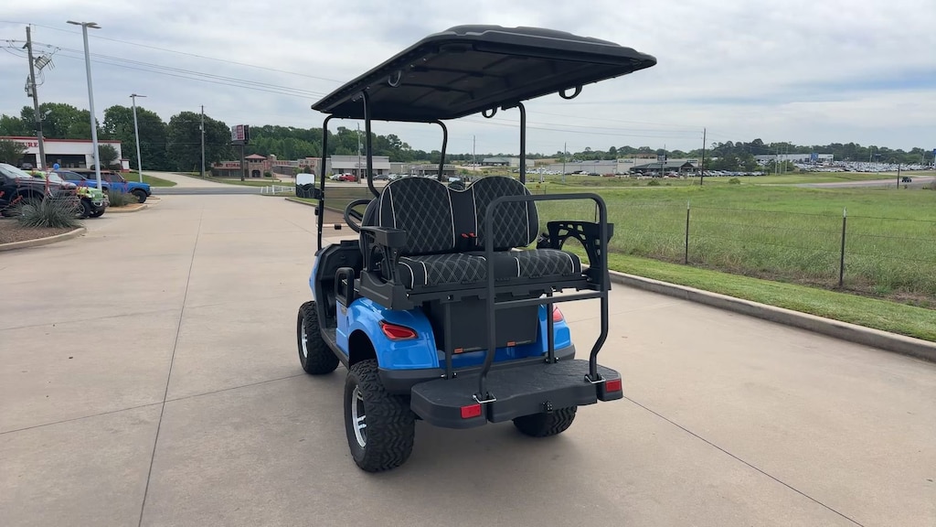Used 2025 Vivid EV V4