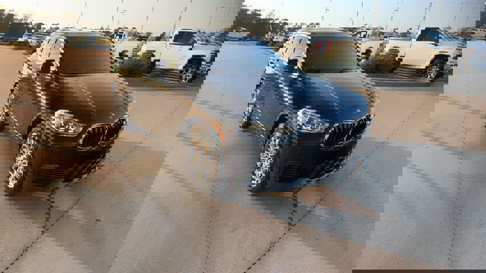 2022 Bmw X2 xDrive28i photo 3