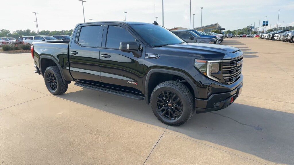 Used 2024 GMC Sierra 1500 AT4 4WD Crew Cab 147 AT4