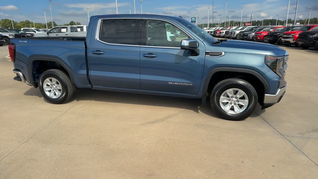 Used 2024 GMC Sierra 1500 SLE 4WD Crew Cab 147 SLE