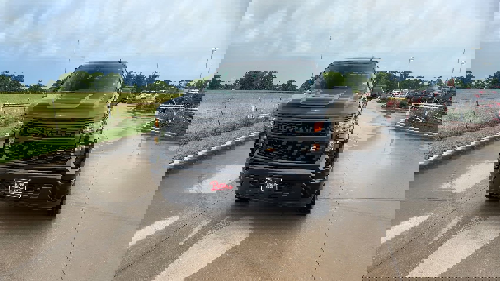 2024 Chevrolet Silverado 1500 Custom photo 3