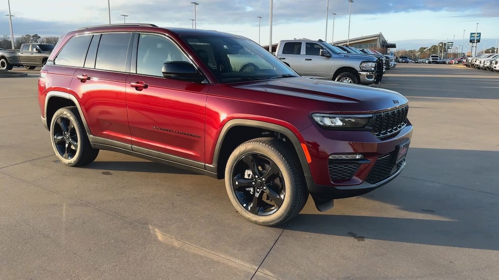 New 2025 Jeep Grand Cherokee Limited Sport Utility