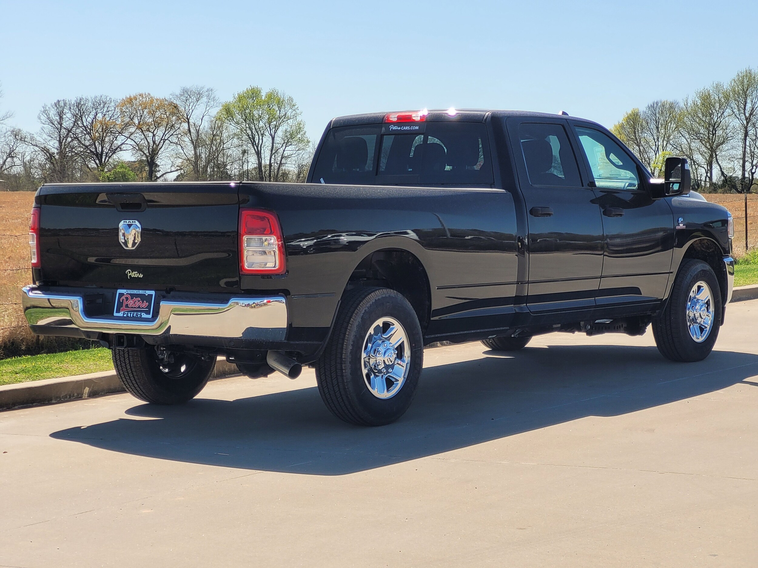 2024 Ram 2500 Tradesman photo 3