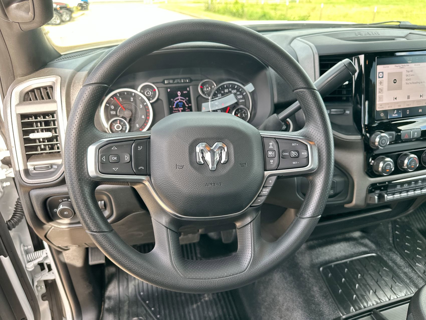 2026 RAM 3500 Chassis Tradesman - Photo 14
