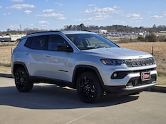 New 2026 Jeep Compass Latitude Sport Utility 3C4NJDBN3TT209792 26D342 in Longview, TX