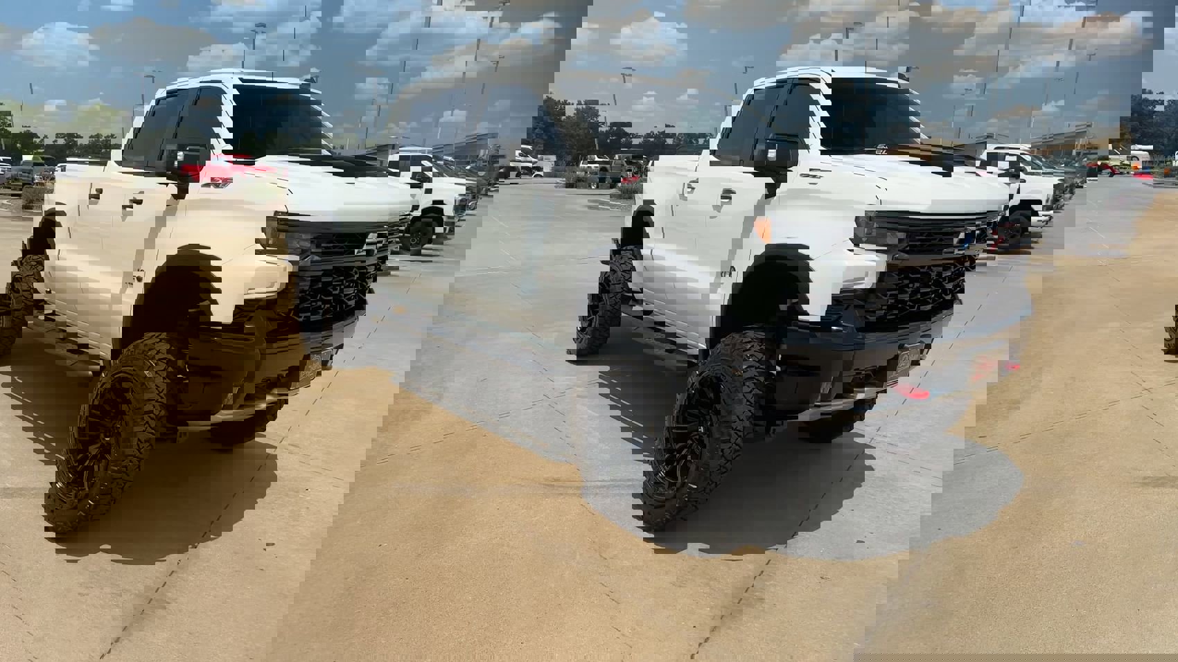 2022 Chevrolet Silverado 1500 ZR2 photo 3