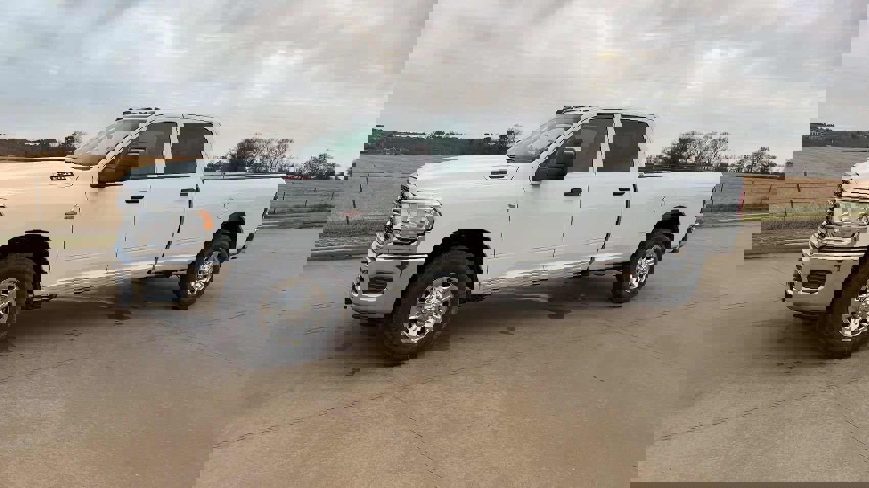 2024 Ram 2500 Tradesman photo 4