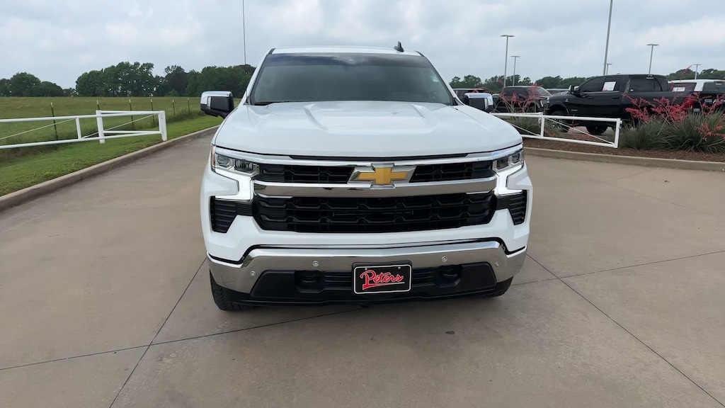 Used 2025 Chevrolet Silverado 1500 LT 4WD Crew Cab 147 LT w/1LT