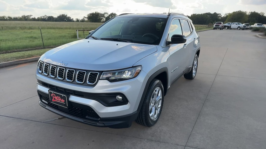 New 2025 Jeep Compass Latitude Sport Utility