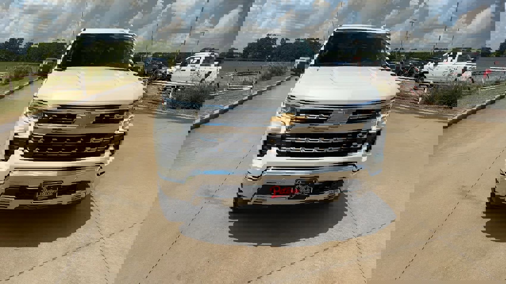 2024 Chevrolet Silverado 1500 LTZ photo 3