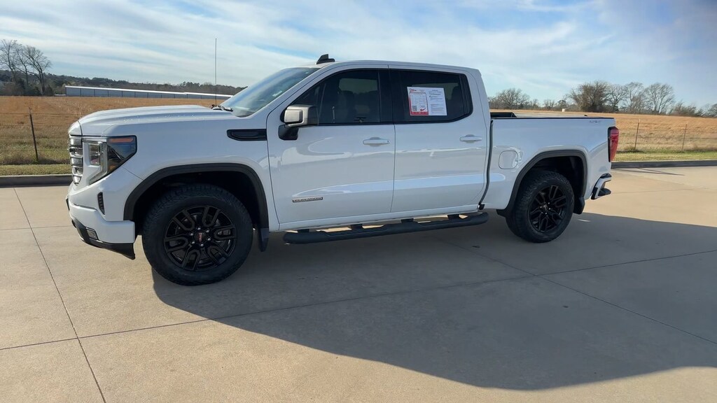 Used 2023 GMC Sierra 1500 Elevation