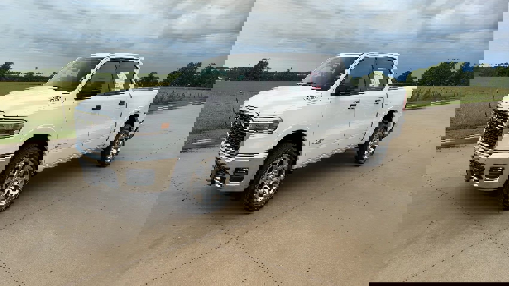 2025 Ram 1500 Lone Star photo 4