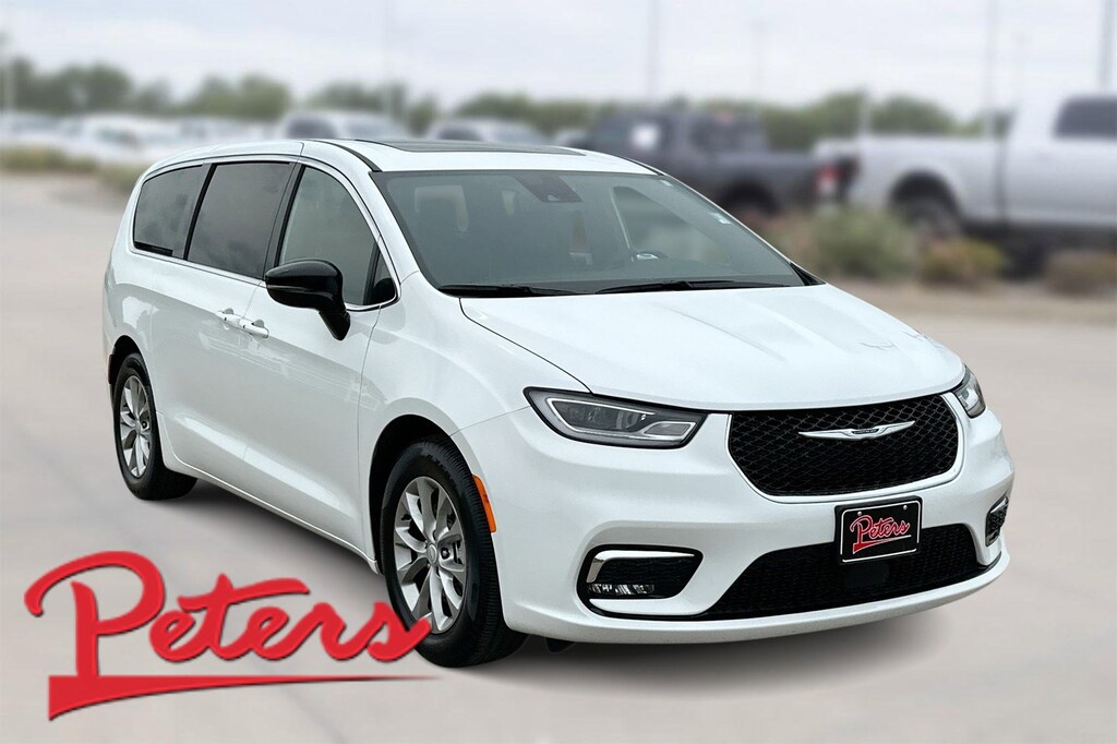 Used 2026 Chrysler Pacifica Limited Limited FWD