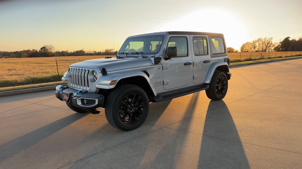 New 2023 Jeep Wrangler 4xe Sahara Sport Utility