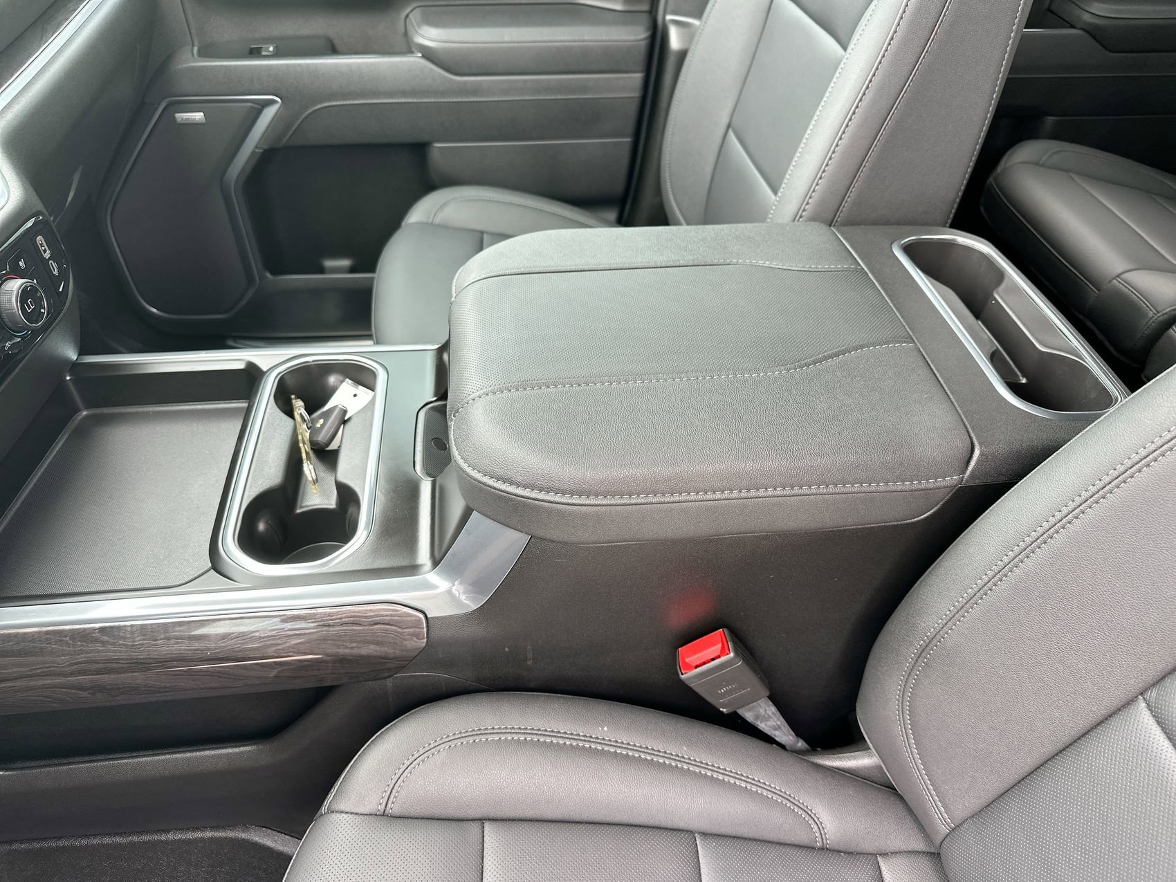 2026 Chevrolet Silverado 2500HD LTZ - Photo 20