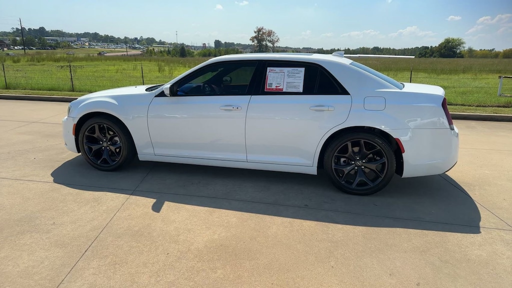 Used 2023 Chrysler 300 300S 300S RWD