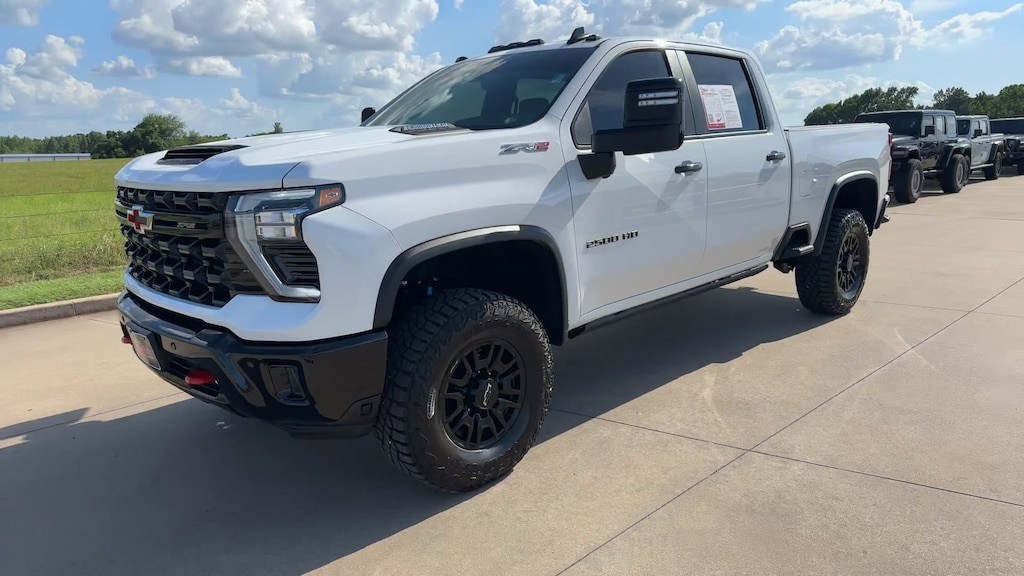 Used 2025 Chevrolet Silverado 2500HD ZR2 4WD Crew Cab 159 ZR2