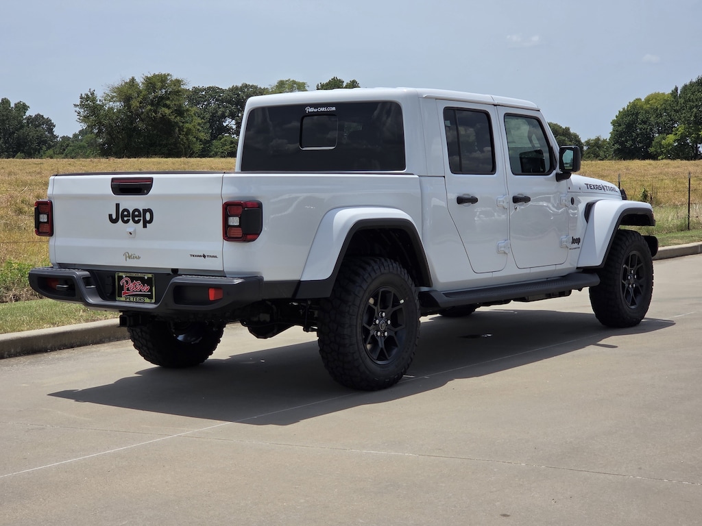 New 2026 Jeep Gladiator Sport Pickup