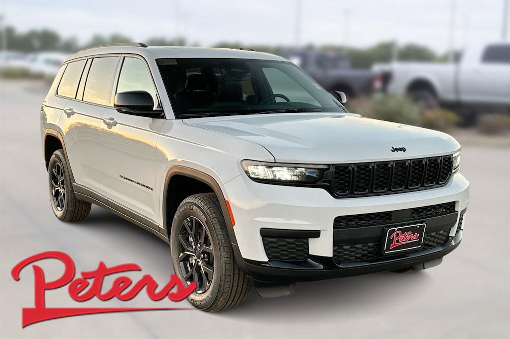 New 2025 Jeep Grand Cherokee L Laredo Sport Utility