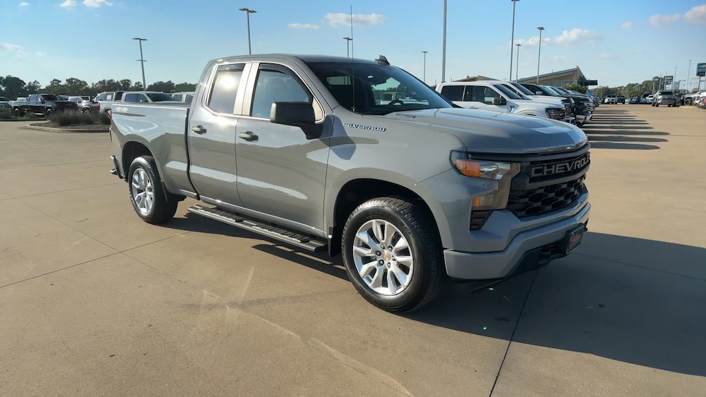 Used 2025 Chevrolet Silverado 1500 Custom 4WD Double Cab 147 Custom