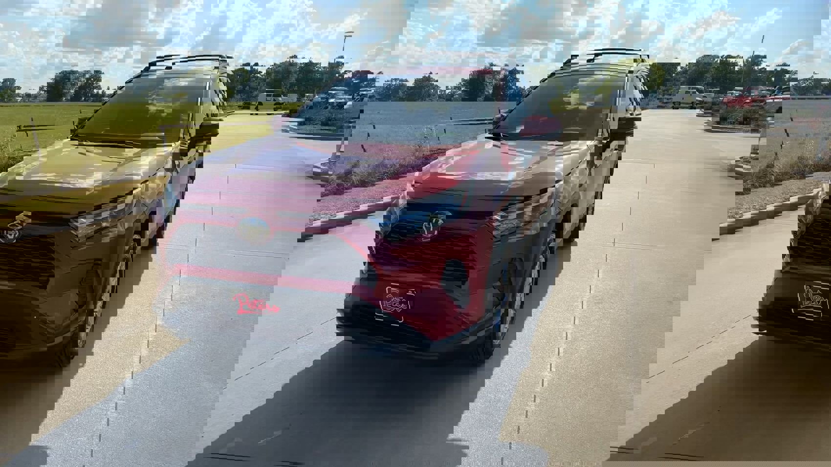 2025 Toyota RAV4 XLE photo 3