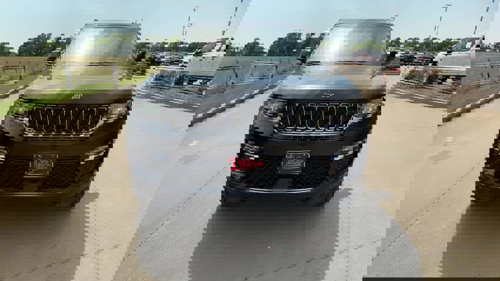 2022 Jeep Cherokee 4xe Base photo 3