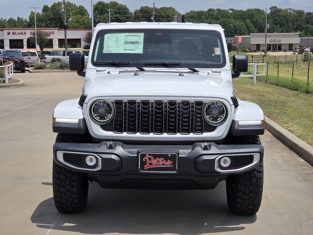 New 2026 Jeep Gladiator Sport Pickup
